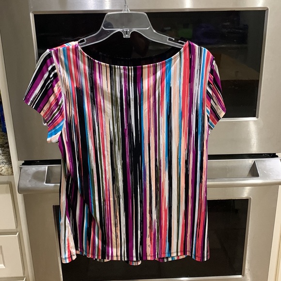 Worthington size petite large polyester spandex short sleeve blouse. Like new - Picture 5 of 11